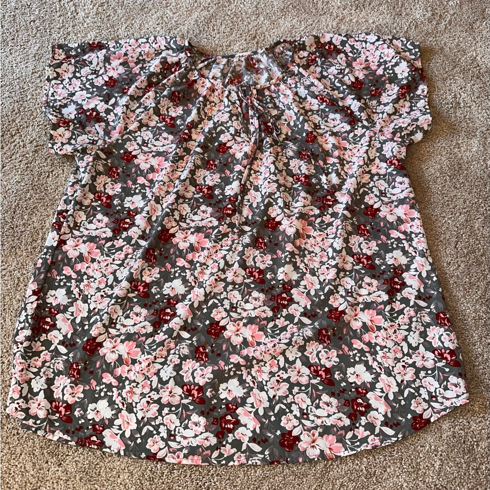 Women’s Floral Puff-Sleeve Top — Size 2XL